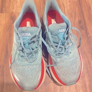 Hoka Clifton 8s